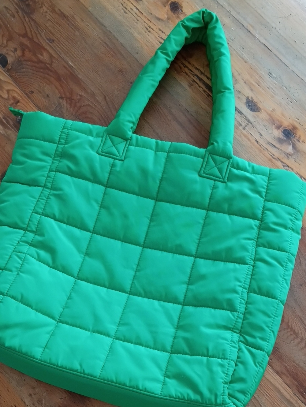 Gap Quilted Green Tote Bag - Lightweight Puffer Tote Gap Grass Green